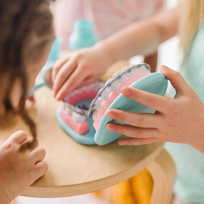 Melissa & Doug Super Smile Dentist Kit With Pretend Play Set of Teeth And Dental Accessories (25 Toy Pieces) Pretend Dentist Play Set, For Kids Ages 3+