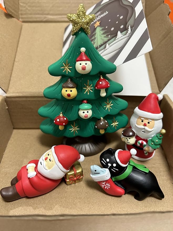 Set of 4 Mini Christmas Figurines - Christmas Tree, Black Cat and Two Santa, Cute Resin Decorations for Christmas, Perfect for Fairy Garden and Christmas Decor Gifts