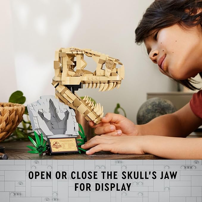 LEGO Jurassic World Dinosaur Fossils: T. rex Skull, Dino Toy for Boys and Girls, Educational Skeleton Model Set with Bones for Kids, Great Gift for Fans of The Jurassic Park Movies, 76964