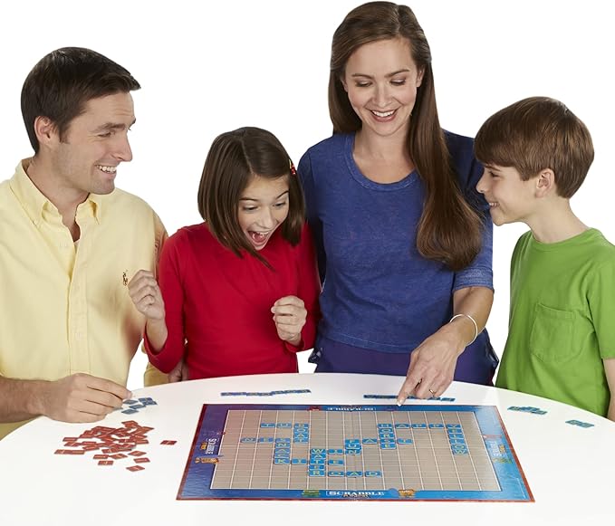 Hasbro Gaming Scrabble Junior Board Game | 2-4 Players | Family Educational Word Games for Kids | Back to School Gifts for Classroom | Ages 5+