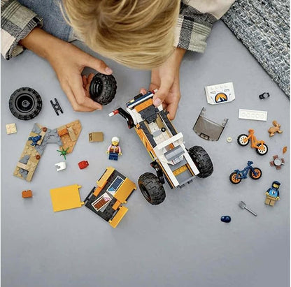 LEGO City 60387 4WD Off-Road Adventure Toy Blocks, Present, Vehicle, Glue, Boys, Girls, Ages 6 and Up