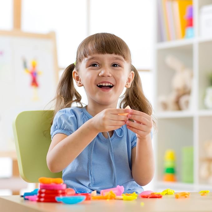 Caydo 200 Pieces Silver Pipe Cleaners Craft Chenille Stems for DIY Art Creative Crafts Party Decorations (12 Inch x 6 mm)