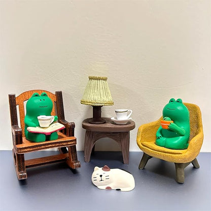 Set of 6 Miniature Frog Trinkets Desk Decorations - Tiny Frog Figurines for Cute Office Desk Decor, Funny Gifts for Frog Lovers, Perfect for Fairy Garden Decor
