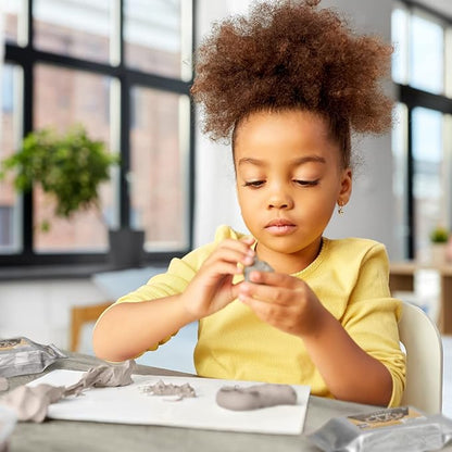 Arteza Kids Air-Dry Modeling Clay Kit, 6 x 8-oz Packs, 12 Sandy Clay Molds and 15 Assorted Sea-Life Beach Decorations, Soft, Pliable, Supplies for Kids’ Crafts and Sensory Play