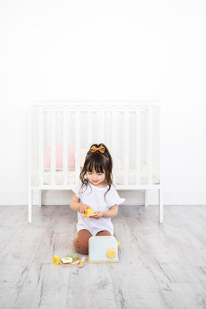 Pearhead Brunch Time Montessori Toy Toaster Oven Set, Wooden Developmental Learning Toys, Pretend Play Kitchen Set for Toddlers Ages 3+ Years, 9 Piece Wooden Play Toy Set