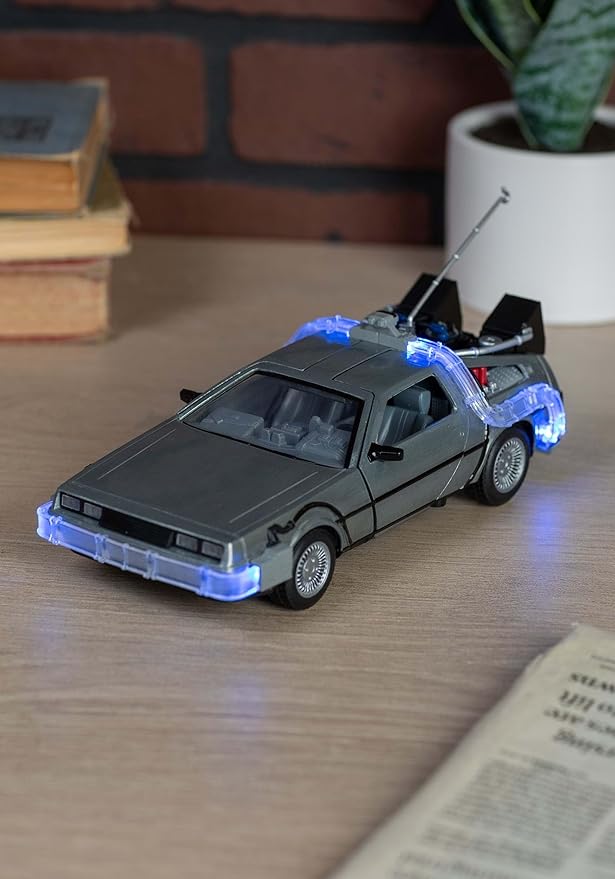Back to The Future Part I 1:24 Time Machine Die-cast Car Light Up Feature, Toys for Kids and Adults
