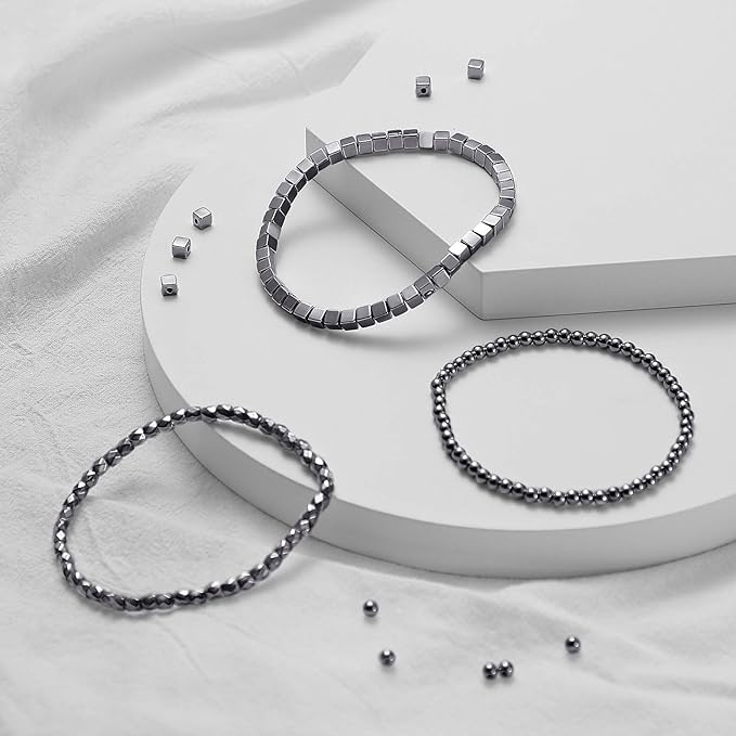 Yaomiao 3000 Pieces Spacer Beads Set Friendship Bracelet Kit Bracelet Beads Assorted Round Cube Column Gold Sliver Beads for Bracelet Jewelry Making(Gold, Sliver, Black)