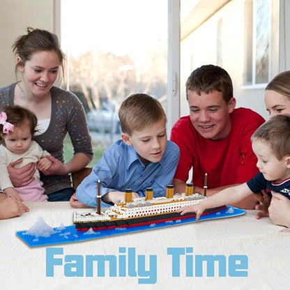 Titanic Model Mini Building Blocks Set 1878pcs Mini Bricks 3D Puzzle DIY Educational Titanic Toys Gifts for Adults and Kids