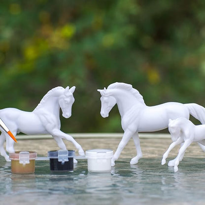 Breyer Horses Stablemates Horse Family Paint Set | 3 Horse Set | 1:32 Scale | Horse Toy | Model #4239, White