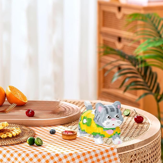 Cute Animal Building Blocks, Pet Micro Mini Building Blocks for Adults and Kids Age 6+ Gift Toy 835 Pcs (Yellow Cat)