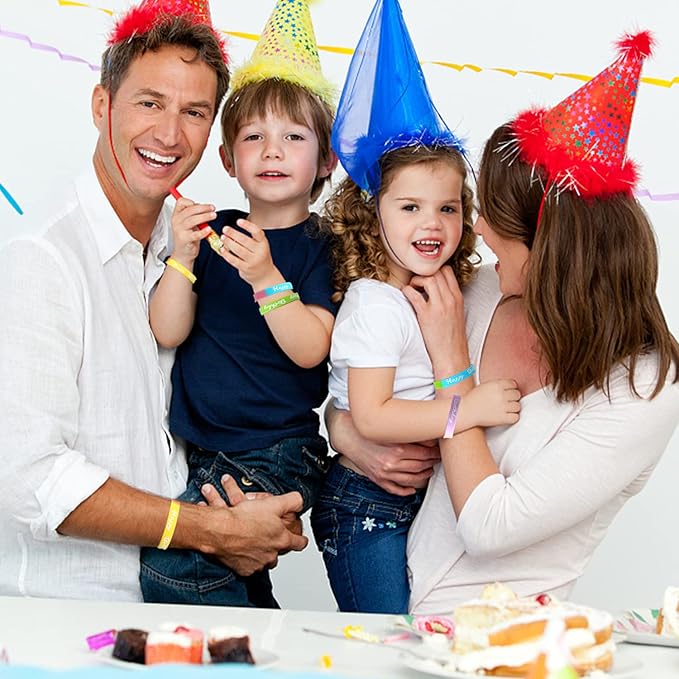 CCINEE 24 PCS Happy Birthday Silicone Bracelets, Colored Silica Rubber Stretch Wristbands for Kids Teenagers Birthday Party Supplies,4 Styles