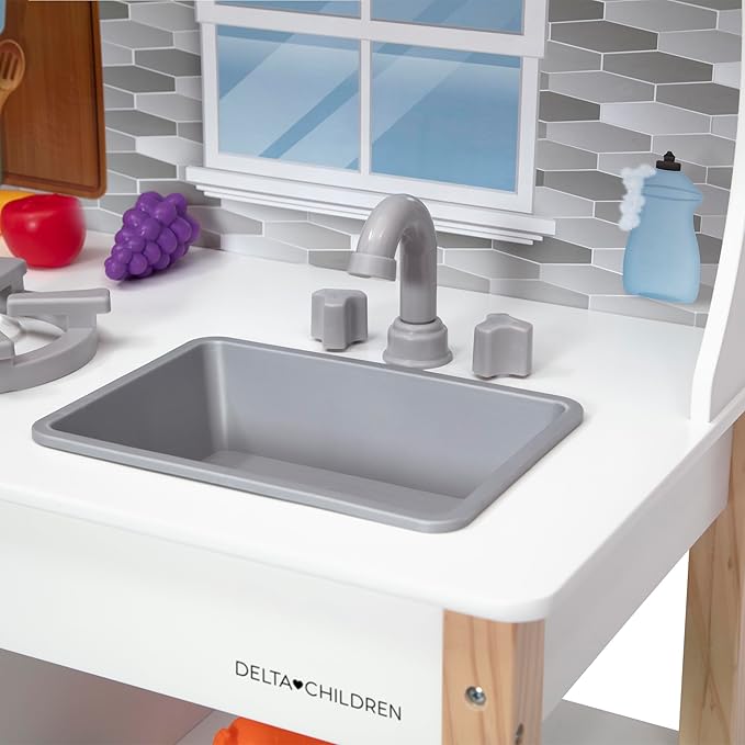 Delta Children Tiny Chef Play Kitchen - Toy Kitchen Playset with Realistic Knobs That Turn/Click, Oven, Sink, Microwave and 15 Pieces of Play Food, Green