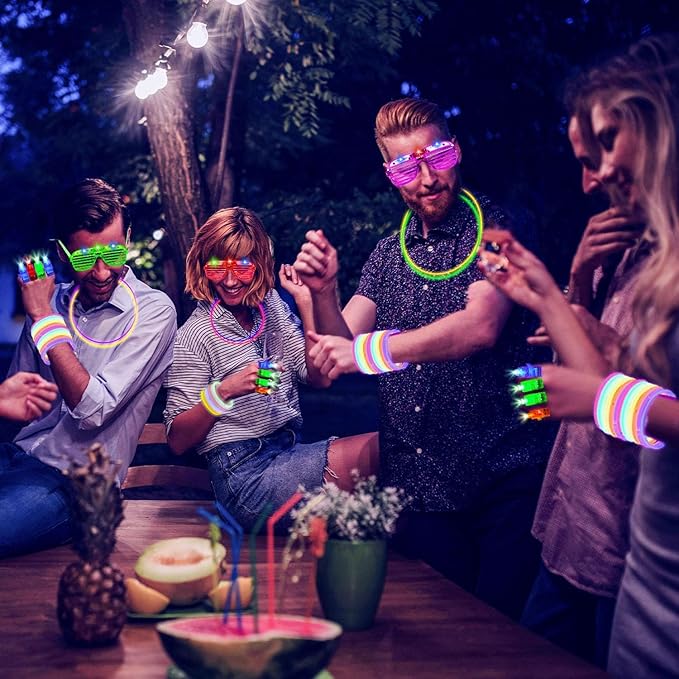 HHJ 190 PCS Glow in The Dark Party Supplies Glow Sticks Bulk Party Pack with 100 Glow Sticks 30 Led Glasses 60 Finger Lights Glow Party Favors for Kid Adult Birthday Wedding Concert 4th of July