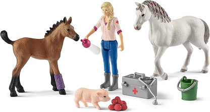 Schleich Farm World 9pc. Vet Visit Playset with Piglet, Mare, and Foal Horse Figurines - Detailed and Durable Farm Animal Toy Set, Fun and Educational Play for Boys and Girls, Gift for Kids Ages 3+