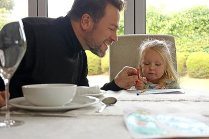 CrayonKing 25 Sets of 4-Packs in Cello (100 total bulk Crayons) Restaurants, Party Favors, Birthdays, School Teachers & Kids Coloring Non-Toxic Crayons