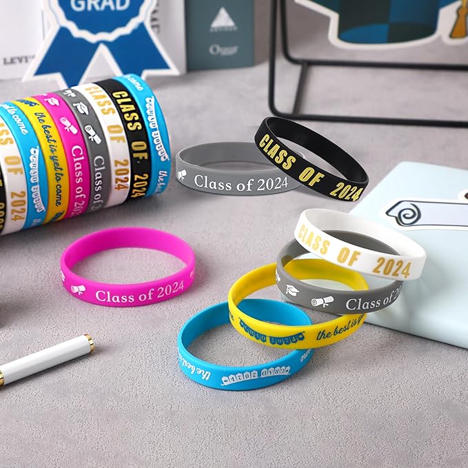 JUNEBRUSHS Class of 2024 Graduation Silicone Bracelets, Congrats Grad Rubber Bands Wristbands for Students Teachers Graduation Celebrating Party Favors High School University Gifts Supplies