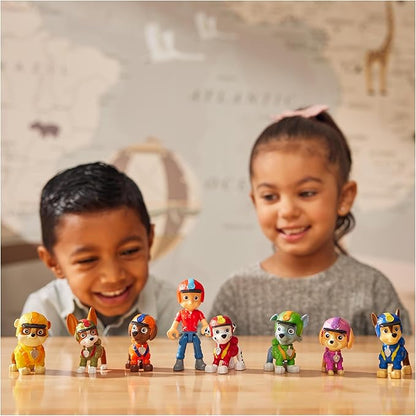Paw Patrol: Jungle Pups Action Figures Gift Pack, with 8 Collectible Toy Figures, Kids Toys for Boys and Girls Ages 3 and Up