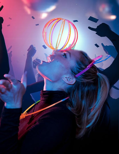 Play22 100pk Ultra Bright Glow Sticks Bulk Party Favors - 8" Premium Glow in the Dark Party Supplies, Neon, Easter, Halloween Party Decorations Glow Necklaces and Bracelets for Kids or Adults