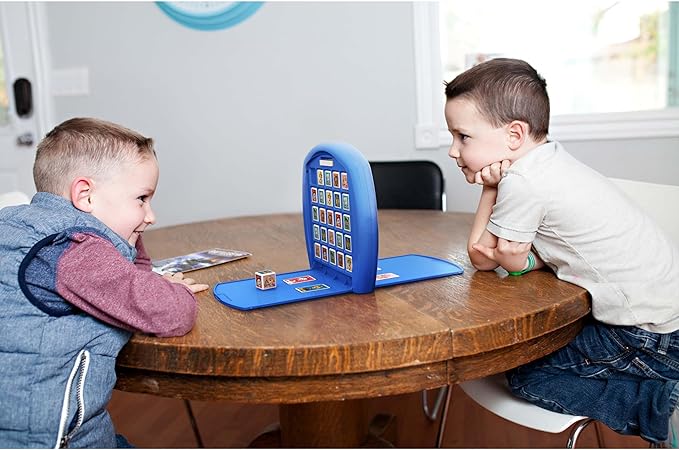 Top Trumps Match Game Paw Patrol - Family Board Games for Kids and Adults - Matching Game and Memory Game - Fun Two Player Kids Games - Memories and Learning, Board Games for Kids 4 and up