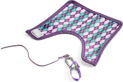 Schleich Horse Club, Toys for Girls and Boys, Engligh Thoroughbred Horse Set with Horse Toy and Accessories, 4 Pieces, Ages 5+