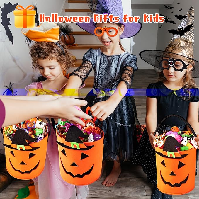 Halloween Party Favors 200Pcs Party Favor Toys in Bulk Goodie Bags Stuffers Return Gifts for Kids Birthday Party Favor Halloween Trick or Treat Classroom Party Supplies