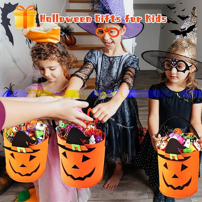 Halloween Party Favors 200Pcs Party Favor Toys in Bulk Goodie Bags Stuffers Return Gifts for Kids Birthday Party Favor Halloween Trick or Treat Classroom Party Supplies