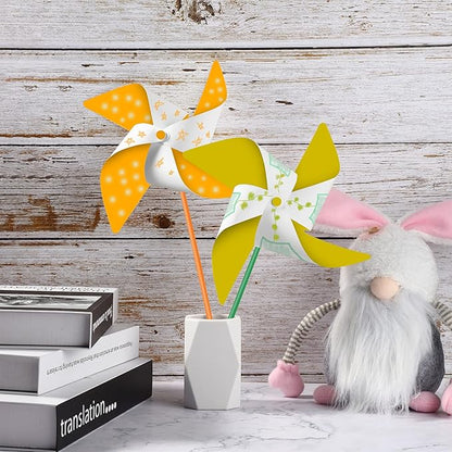 Chalyna 24 Pieces DIY Paper Pinwheels Handmade Blank Paper Pinwheels Graffiti Paper Craft, School Work, Home Crafting, Craft Group Activities(White)