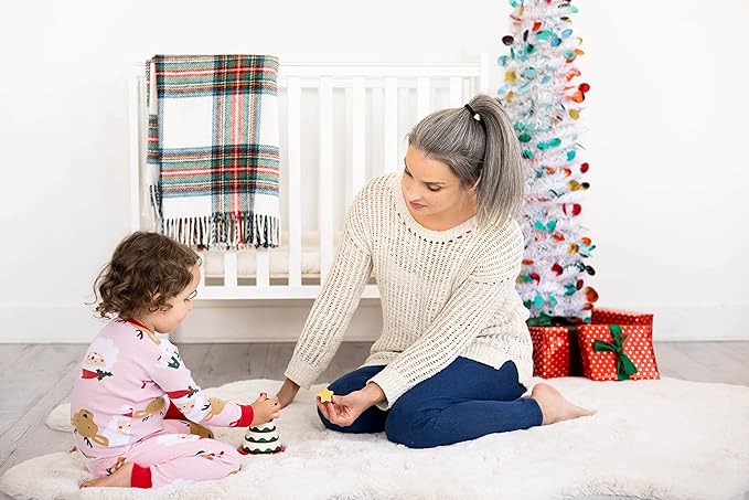 Pearhead Wooden Christmas Tree Stacking Toy, Holiday Nursery Décor & Stacking Rings for Baby, Perfect for Festive Playtime, Seasonal Celebrations, and Christmas-Themed Developmental Fun