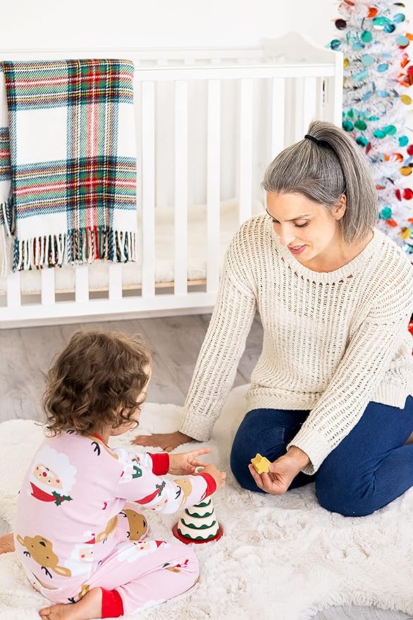 Pearhead Wooden Christmas Tree Stacking Toy, Holiday Nursery Décor & Stacking Rings for Baby, Perfect for Festive Playtime, Seasonal Celebrations, and Christmas-Themed Developmental Fun