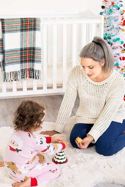 Pearhead Wooden Christmas Tree Stacking Toy, Holiday Nursery Décor & Stacking Rings for Baby, Perfect for Festive Playtime, Seasonal Celebrations, and Christmas-Themed Developmental Fun