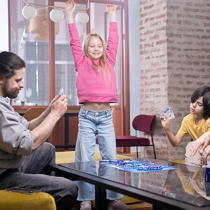 Snap Circuits SNAP 2 IT® Board Game – Family Game Night, Games, Kids Game, SNAP CIRCUITS® STEM Board Game, Game for Kids 7 and up.