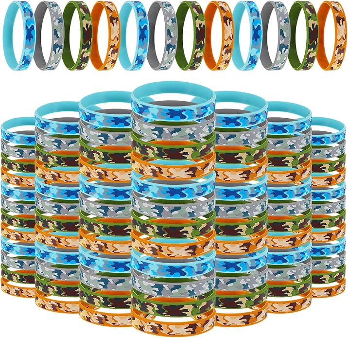 Inbagi 100 Pcs Camouflage Army Rubber Bracelets Camouflage 4 Styles Assorted Wristbands Camo Military Stretch Rubber Bracelets for Men Kids Women Army Party Gifts Birthday Party Decorations Supplies