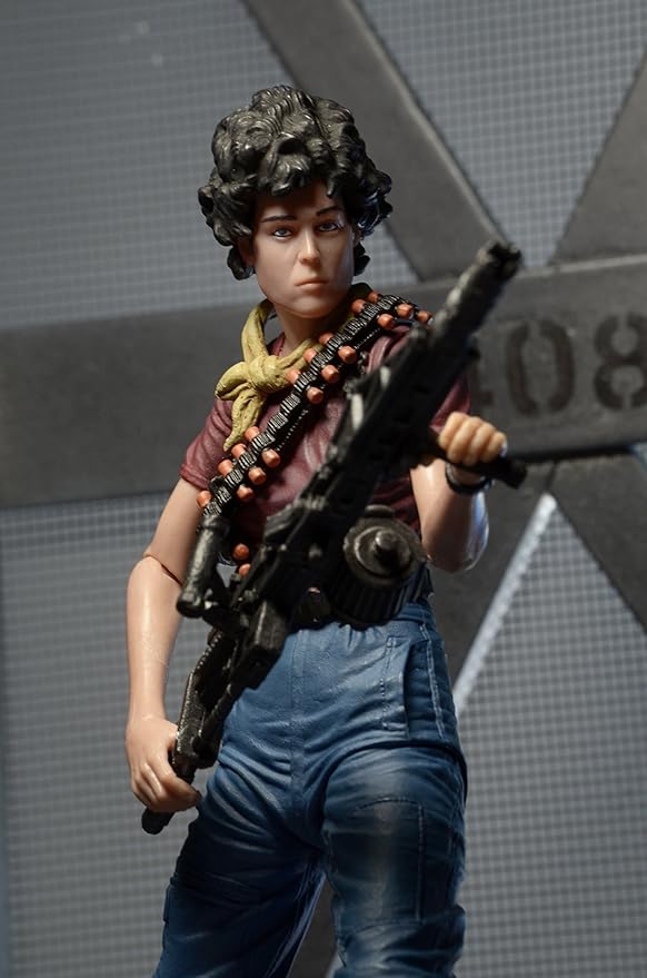NECA Collectible Aliens 7" Scale Action Figure - Kenner Ripley