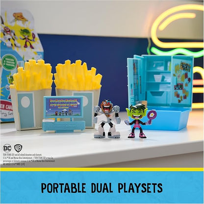 Spin Master Teen Titans Go! Kitchen Chaos Dis-Play Set with Beast Boy and Cyborg Figures and Accessories, Playset Kids Toys for Boys and Girls 4 and Up