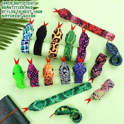 16Pcs Snake Slap Bracelets, Reptile Party Favors Snake Snap Bracelet Fuzzy Animal Slap on Bracelet for Kids Reptile Birthday Party Supplies Christmas Gifts