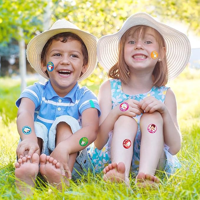 ArtCreativity Dental Sticker Rolls Assortment - Set Includes 500 Dental Themed Stickers - Dental Reward, Goodie Bag Fillers, Party Favors - Fun Craft Tool for Children Ages 3+