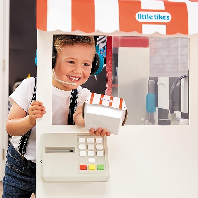 Little Tikes Real Wood Drive-Thru Diner Wooden Play Kitchen with Realistic Lights Sounds and Multi-Sided, 40+ Accessories Set, Gift for Kids, Toy for Girls & Boys Ages 3 4 5+ Years(Multi color)