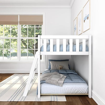 Max & Lily Fundamental Twin Low Bunk Bed, Kids Solid Wood Modern Bed Frame with Strong Wooden Slats, Non-Toxic Finishes, High Weight Capacity, White