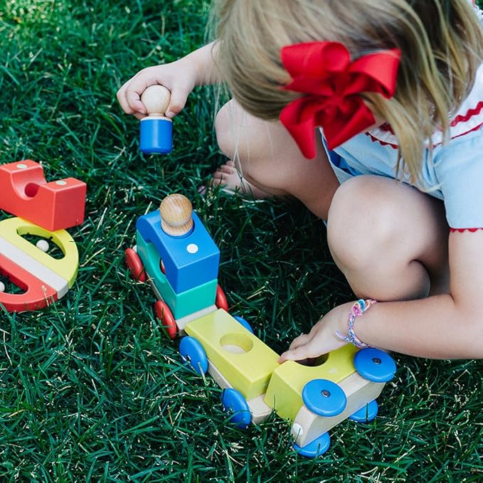 12 Piece Tegu Magnetic Tram Building Block Set, Big Top