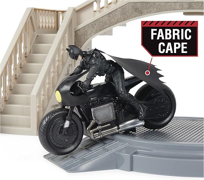 DC Comics, Batman Batcave with Exclusive Batman and Penguin Action Figures and Batcycle, The Batman Movie Collectible Kids Toys for Boys Ages 3 and up