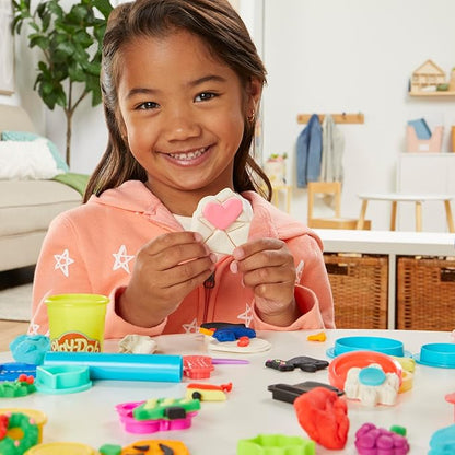 Play-Doh Holiday Set of Tools, 43 Accessories & 10 Colors, Kids Arts & Crafts, Preschool Toys for Girls & Boys, for Kids, Ages 3+ (Amazon Exclusive)