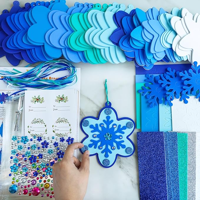 Winlyn 24 Sets Christmas Craft Kits Winter Crafts DIY 3D Snowflake Ornaments Decorations Art Sets Assorted Snowflake Christmas Foam Stickers for Kids Holiday Home Classroom Activities Party Favors