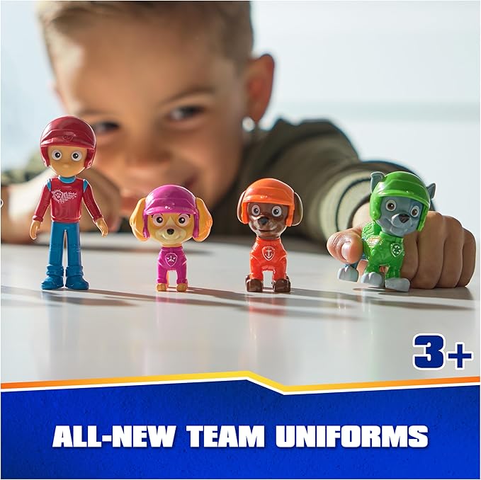 Paw Patrol: Rescue Wheels, Toy Figures Gift Pack, with 7 Collectible Action Figures, Kids Toys for Boys and Girls Ages 3 and up