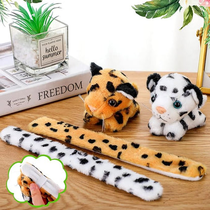 Sosation 6 Pcs Stuffed Animal Slap Bracelets for Kids Hug Slap Bracelet Bulk Tiger Leopard Stuffed Animal Plush Kids Toy for Halloween Birthday Gifts Party Favors(Leopard Style)