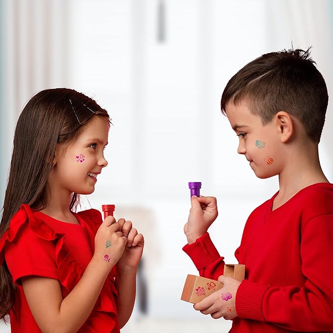 JOYIN 100 Pcs Valentine's Themes Stamper, 25 Designs Arts and Crafts Stamper for Valentines Day Party Favors, Classroom Exchanging Gifts, Classroom Holiday Reward Prizes