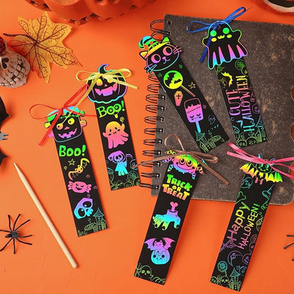 JUNEBRUSHS 30Pcs Halloween Scratch Bookmarks, Rainbow Magic Scratch Paper Art Pumpkin Bat Spider DIY Crafts Kit for School Classroom Activity Halloween Gifts