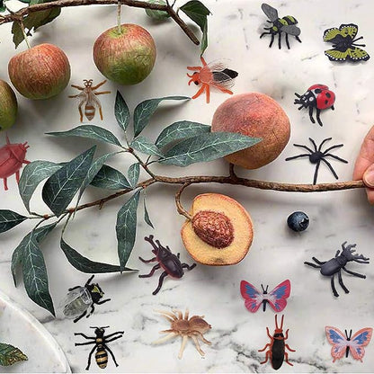 102 Pack Mini Bug Toys, Realistic Insect Toys Figures for Kids,Fake Plastic Bugs for Education Themed Insect Party, Classroom Reward, Gardening Decoration