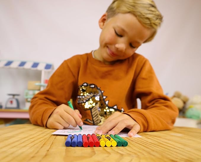 CrayonKing 25 Sets of 4-Packs in Cello (100 total bulk Crayons) Restaurants, Party Favors, Birthdays, School Teachers & Kids Coloring Non-Toxic Crayons