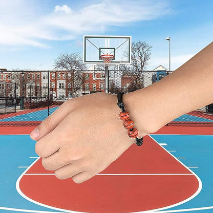 30pcs Sport Theme Charm Bracelets Adjustable Inspirational Beads Ball Party Favors for Teens Boys Girls Adult Decoration Wristbands Student Present