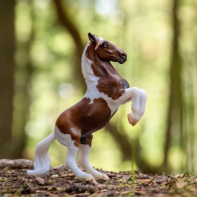 Breyer Horses Stablemates Pintos & Palominos Collection | 4 Horse Set | 1:32 Scale | 3.75" x 2.5" | Horse Toy | Model #6226